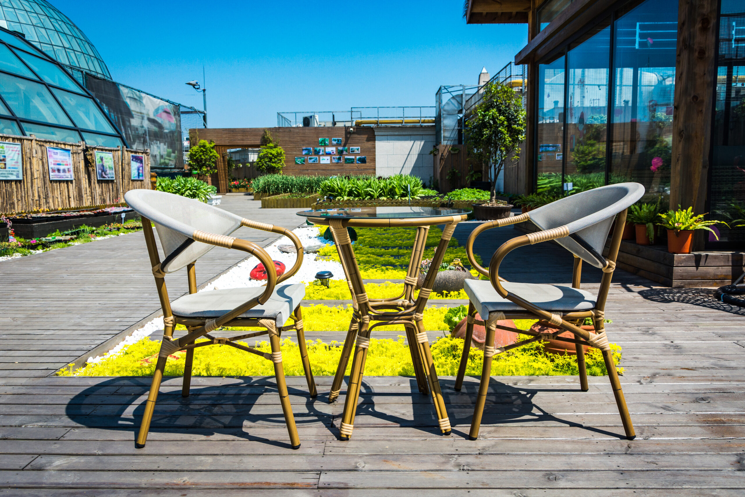 Aldi Garden Furniture, Hot Tubs, and Outdoor Range 2026: What’s Available and When